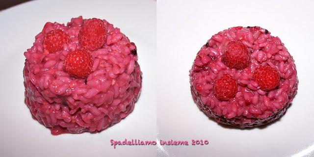 risotto-alle-more-e-lamponi-spadelliamo